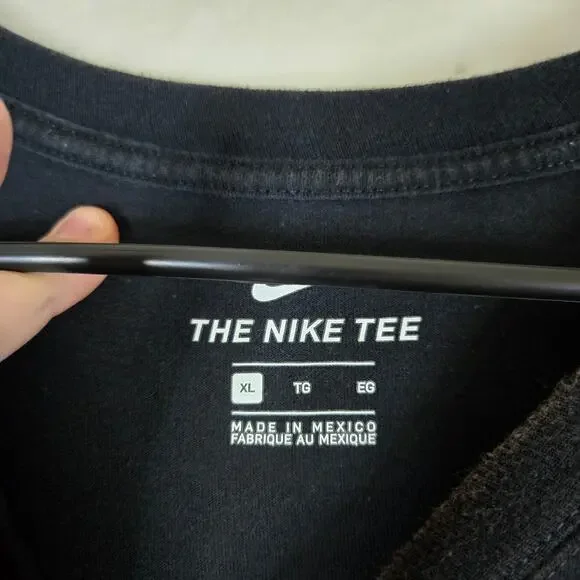 Nike Kyrie Irving Spongebob tshirt Mens XL Nike Tee 0810 - Picture 5 of 11